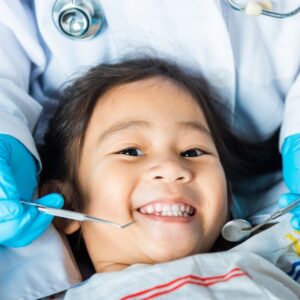 child's first dentist visit